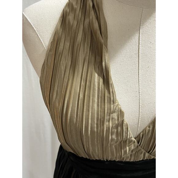 STELLA & JAMIE NEW NWT Black and Champagne Pleated Halter Open Back Dress Small - Picture 7 of 16